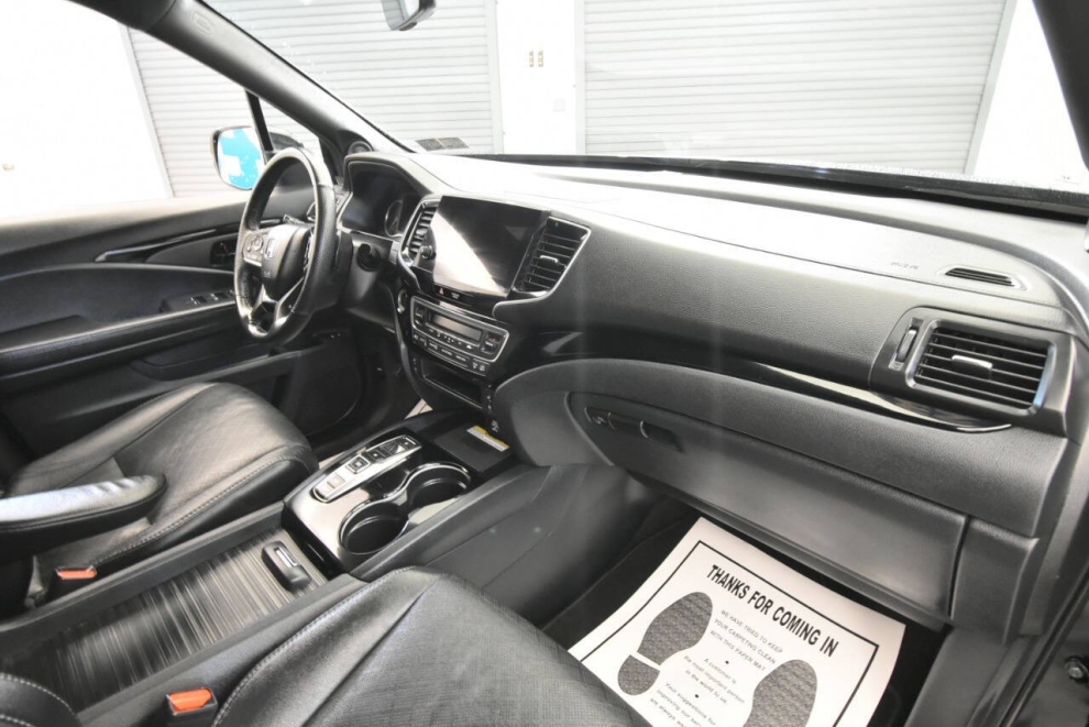2023 Honda Passport Elite AWD 4dr SUV, Black, Mileage: 45,513 - photo 19