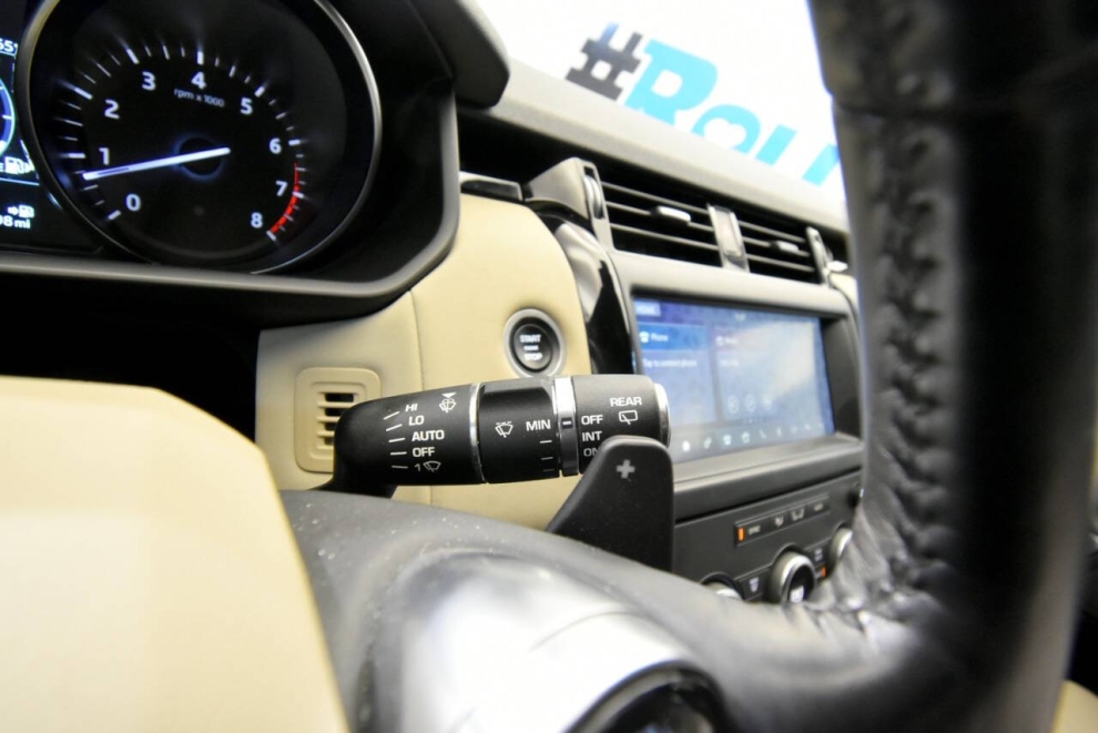 2020 Land Rover Discovery SE AWD 4dr SUV, Black, Mileage: 62,748 - photo 27