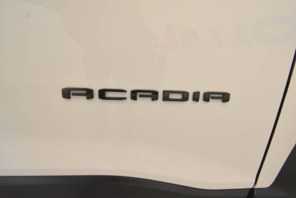 2023 GMC Acadia SLE 4x4 4dr SUV, White, Mileage: 42,486 - photo 38