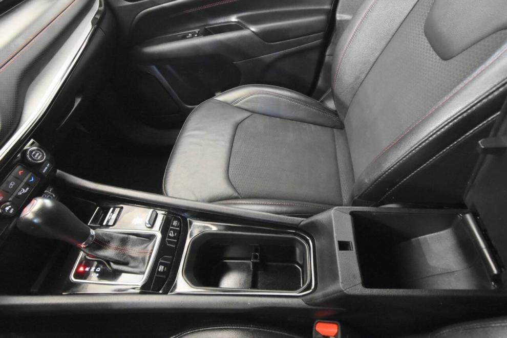 2022 Jeep Compass Trailhawk 4x4 4dr SUV, Black, Mileage: 50,985 - photo 21