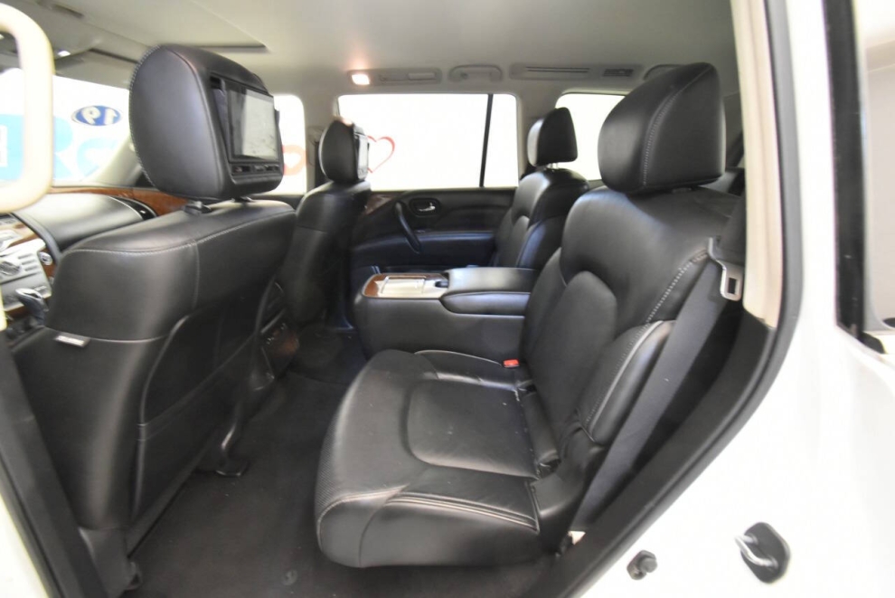 2019 Infiniti QX80 Luxe AWD 4dr SUV, Blanco, Mileage: 91,636 - photo 13