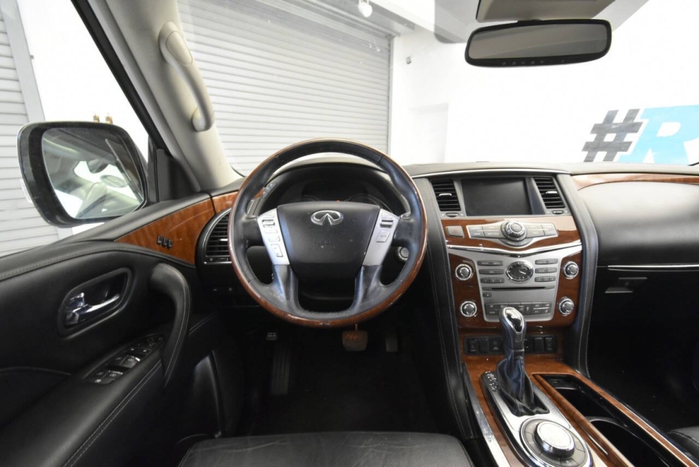 2019 Infiniti QX80 Luxe AWD 4dr SUV, Blanco, Mileage: 91,636 - photo 22