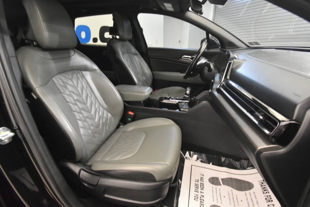 2023 Kia Sportage X Line AWD 4dr SUV, Black, Mileage: 85,872 - photo 16