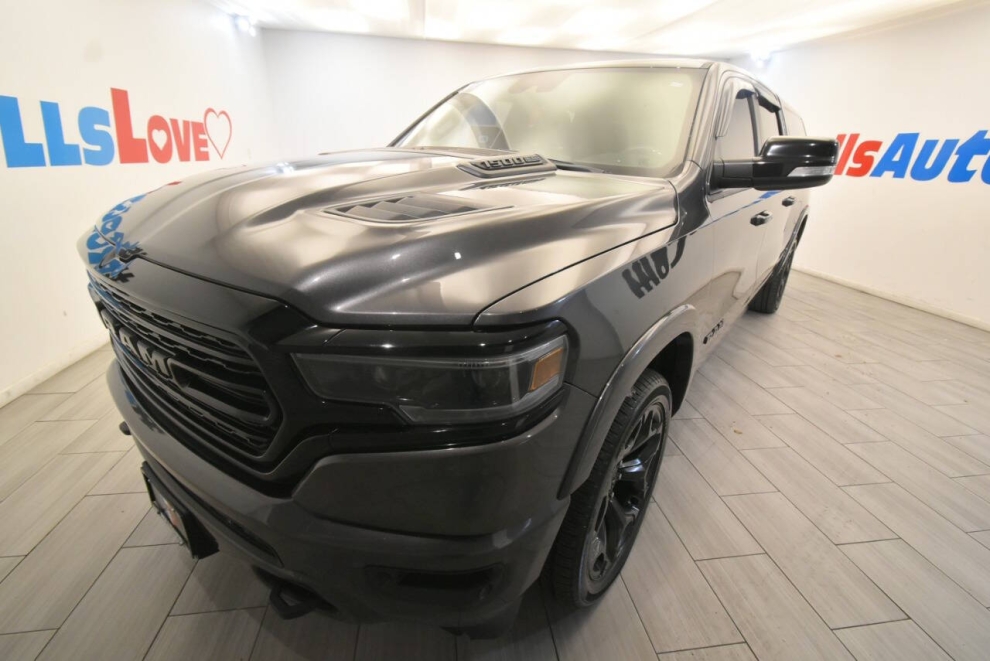 2021 RAM 1500 Limited 4x4 4dr Crew Cab 6.4 ft. SB Pickup, Gray, Mileage: 96,400 