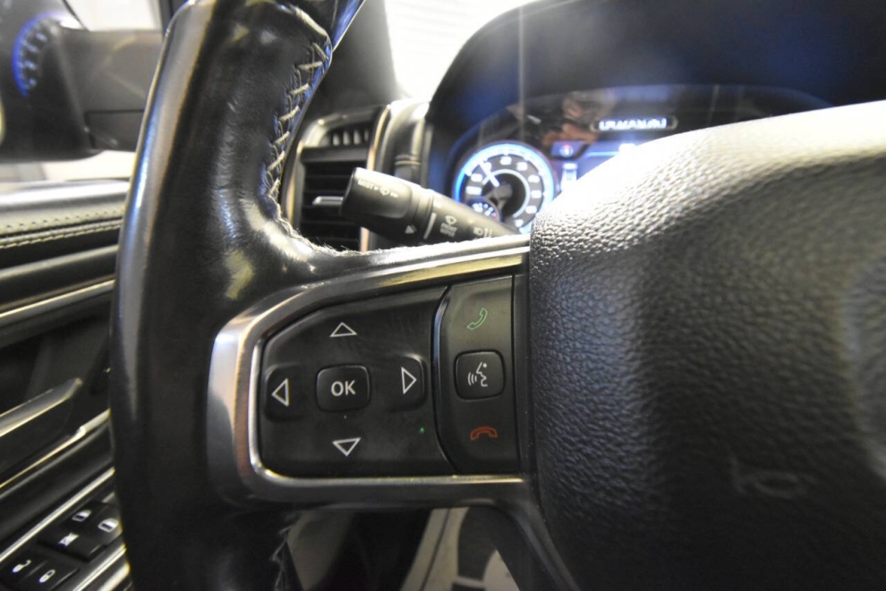 2021 RAM 1500 Limited 4x4 4dr Crew Cab 6.4 ft. SB Pickup, Gray, Mileage: 96,400 - photo 48