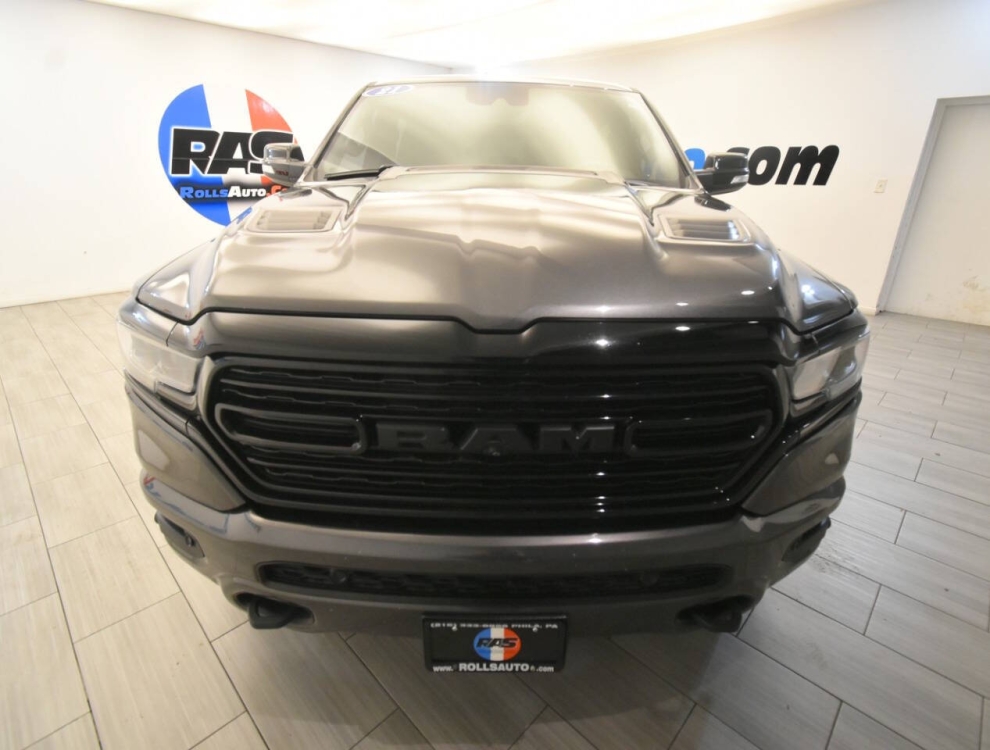 2021 RAM 1500 Limited 4x4 4dr Crew Cab 6.4 ft. SB Pickup, Gray, Mileage: 96,400 - photo 7