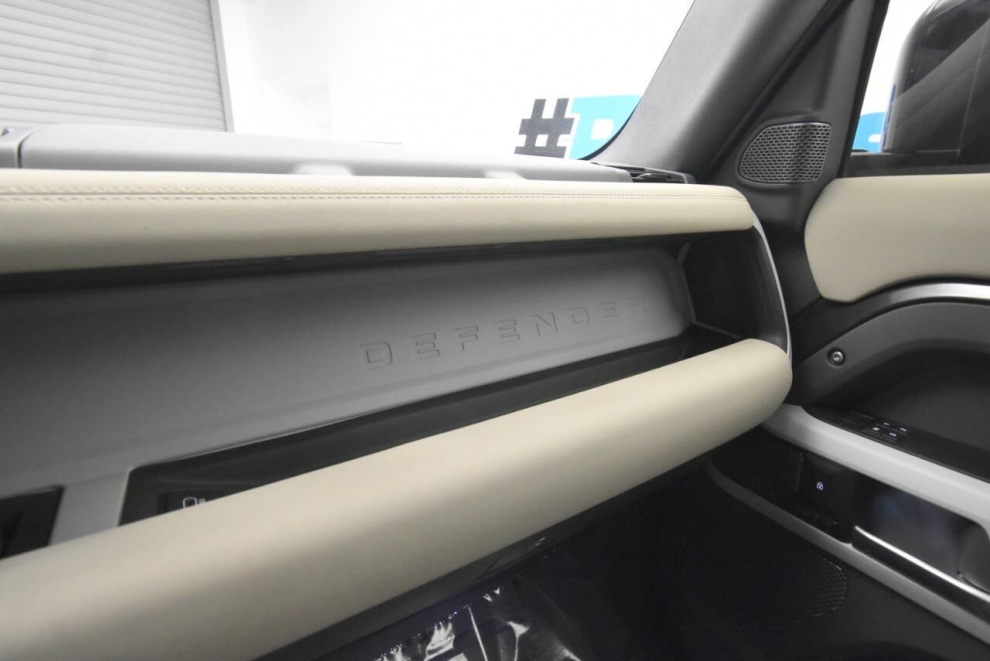 2023 Land Rover Defender 110 X Dynamic SE AWD 4dr SUV, Gray, Mileage: 65,128 - photo 43