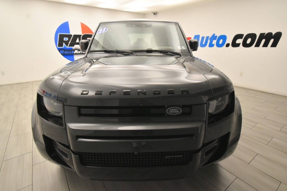 2023 Land Rover Defender 110 X Dynamic SE AWD 4dr SUV, Gray, Mileage: 65,128 - photo 7