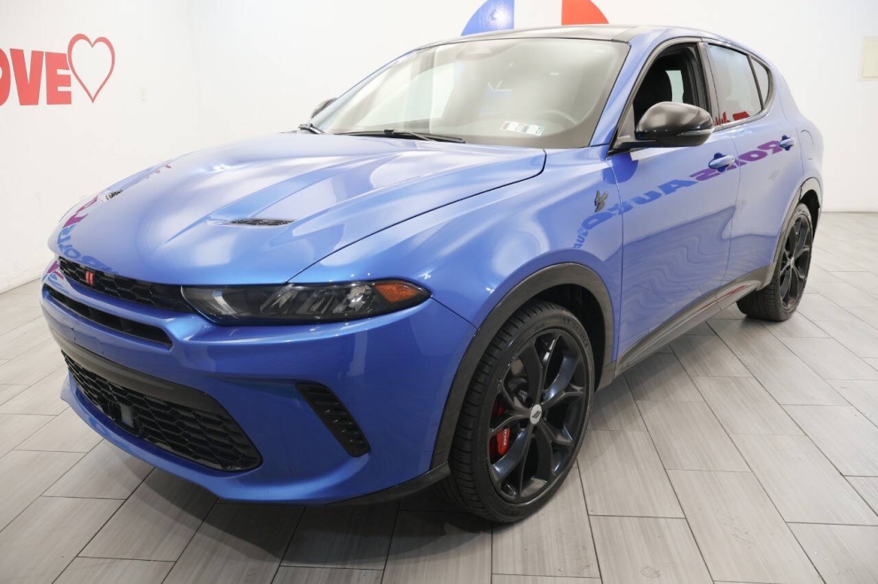 2024 Dodge Hornet R/T Plus AWD 4dr Crossover, Azul, Mileage: 31,125 