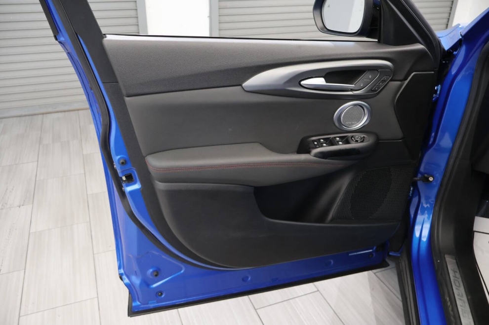 2024 Dodge Hornet R/T Plus AWD 4dr Crossover, Azul, Mileage: 31,125 - photo 13