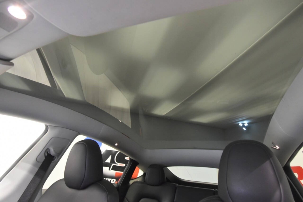 2023 Tesla Model Y Long Range AWD 4dr Crossover, Black, Mileage: 61,588 - photo 30
