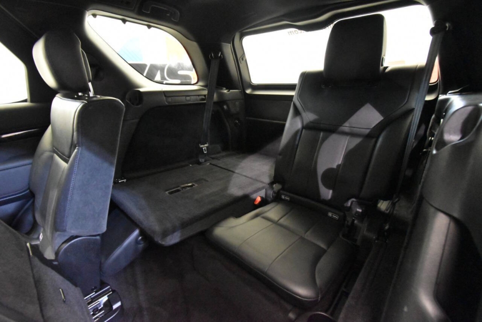 2020 Land Rover Discovery SE AWD 4dr SUV, Orange, Mileage: 83,133 - photo 14