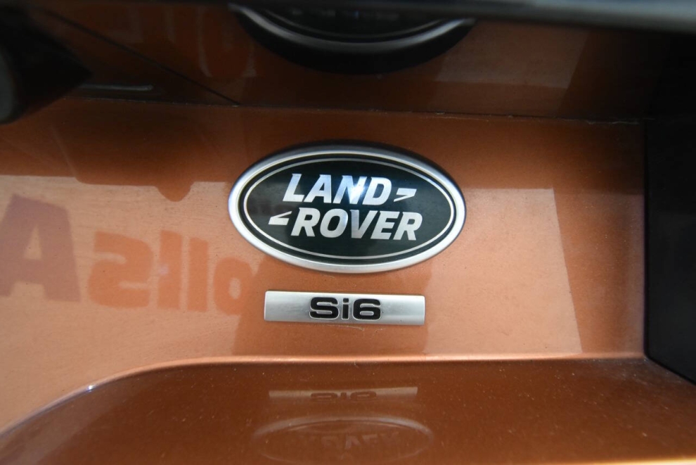 2020 Land Rover Discovery SE AWD 4dr SUV, Orange, Mileage: 83,133 - photo 37