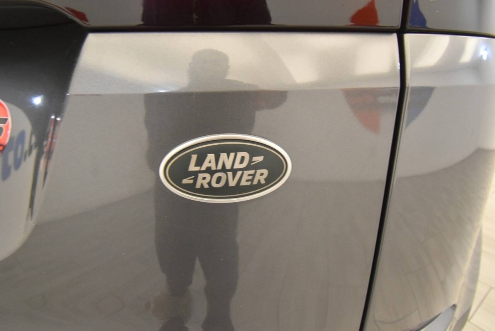 2020 Land Rover Range Rover Evoque SE AWD 4dr SUV, Gray, Mileage: 113,715 - photo 36