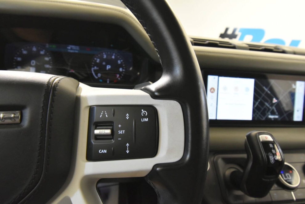 2020 Land Rover Defender 110 First Edition AWD 4dr SUV, Blue, Mileage: 76,472 - photo 29