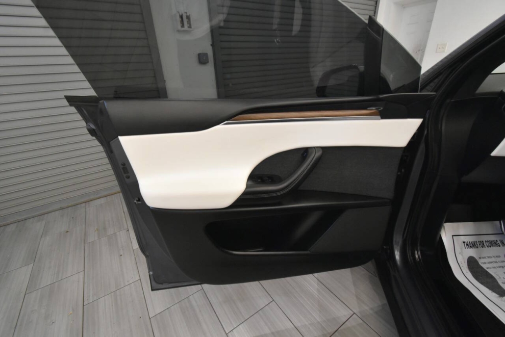 2023 Tesla Model X Standard Range AWD 4dr SUV, Charcoal, Mileage: 71,059 - photo 12