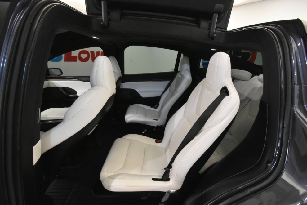 2023 Tesla Model X Standard Range AWD 4dr SUV, Charcoal, Mileage: 71,059 - photo 13