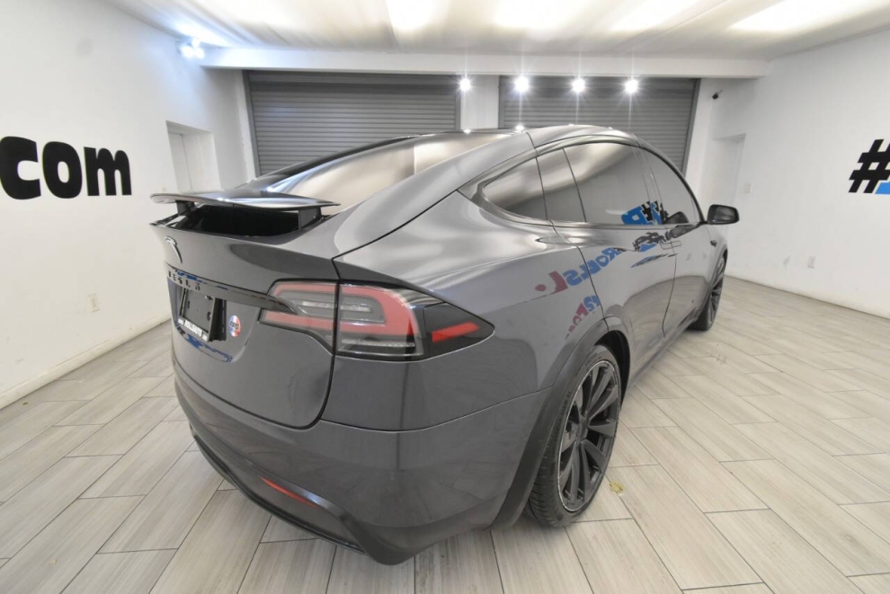 2023 Tesla Model X Standard Range AWD 4dr SUV, Charcoal, Mileage: 71,059 - photo 4