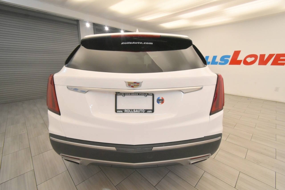 2024 Cadillac XT5 Premium Luxury 4dr SUV, White, Mileage: 30,821 - photo 3