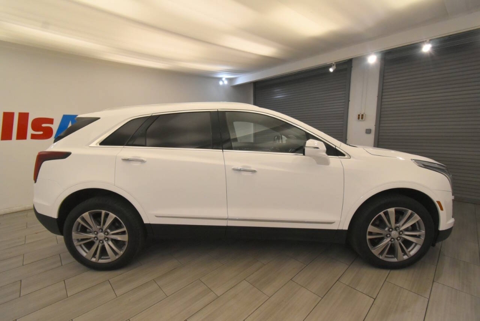 2024 Cadillac XT5 Premium Luxury 4dr SUV, White, Mileage: 30,821 - photo 5