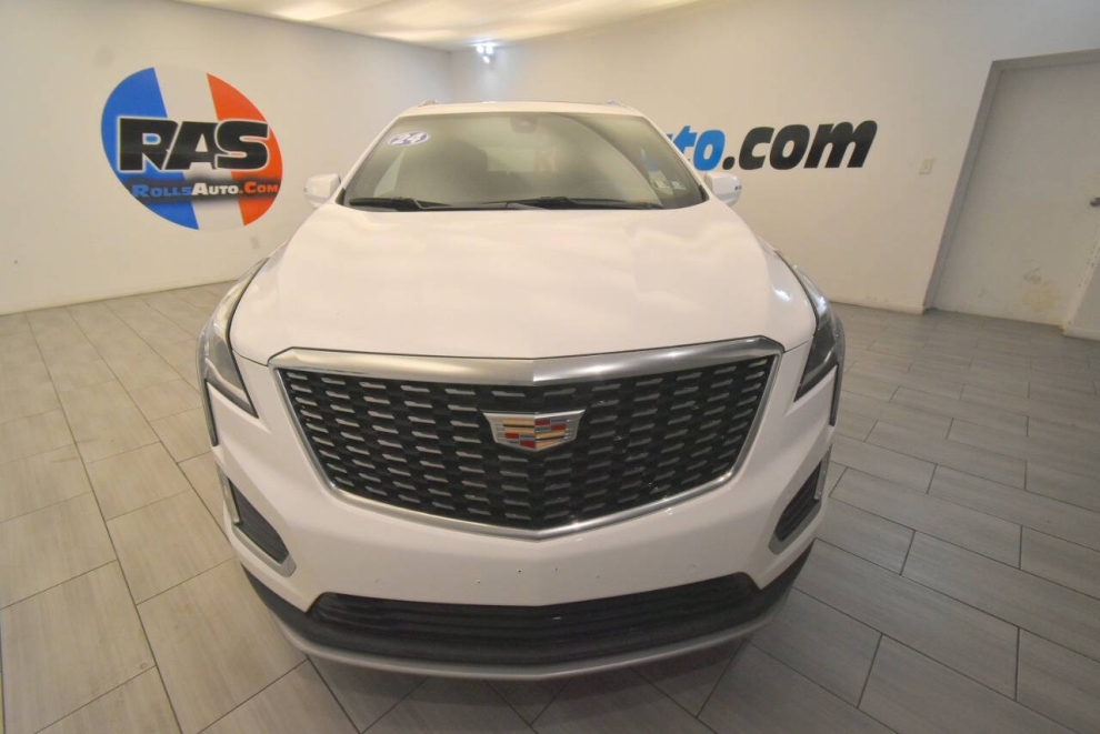 2024 Cadillac XT5 Premium Luxury 4dr SUV, White, Mileage: 30,821 - photo 7