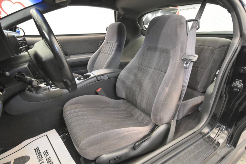 1998 Chevrolet Camaro Z28 2dr Hatchback, Black, Mileage: 26,878 - photo 11