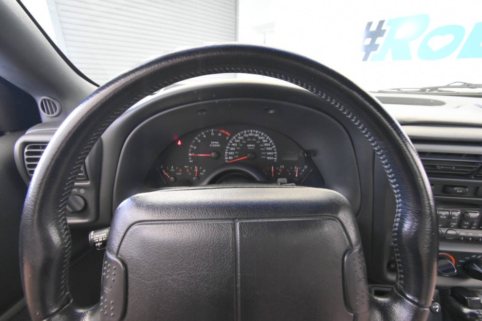 1998 Chevrolet Camaro Z28 2dr Hatchback, Black, Mileage: 26,878 - photo 21