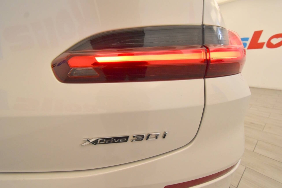 2022 BMW X4 xDrive30i AWD 4dr Sports Activity Coupe, White, Mileage: 92,545 - photo 37