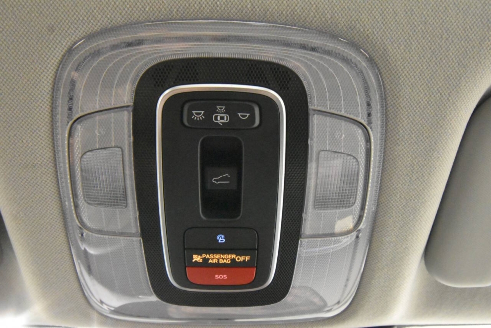 2023 Hyundai Elantra Hybrid Limited 4dr Sedan, Blue, Mileage: 73,021 - photo 31