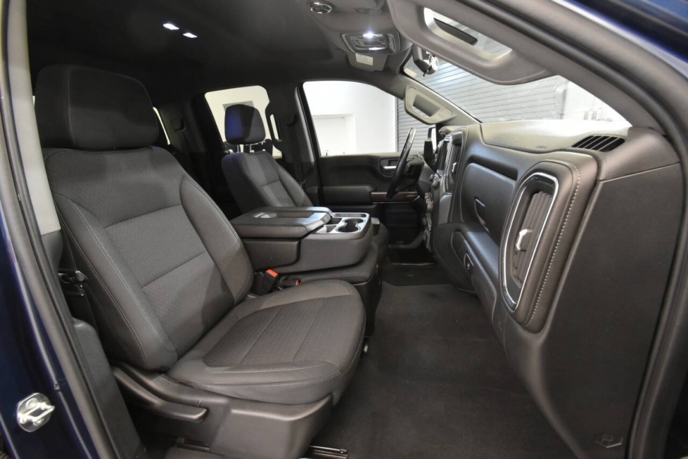 2021 Chevrolet Silverado 1500 LT 4x4 4dr Double Cab 6.6 ft. SB w/1LT, Blue, Mileage: 53,815 - photo 17