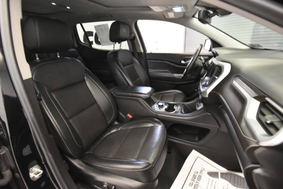 2023 GMC Acadia SLT 4x4 4dr SUV, Black, Mileage: 78,967 - photo 17