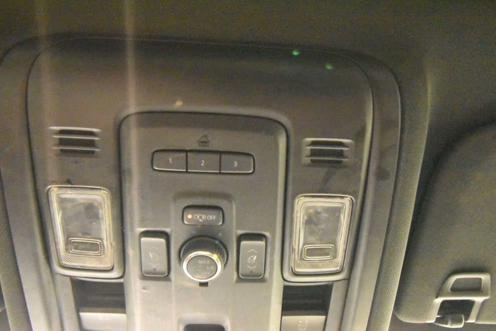 2022 Chevrolet Tahoe RST 4x4 4dr SUV, White, Mileage: 80,524 - photo 36
