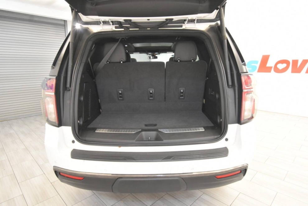 2022 Chevrolet Tahoe RST 4x4 4dr SUV, White, Mileage: 80,524 - photo 38