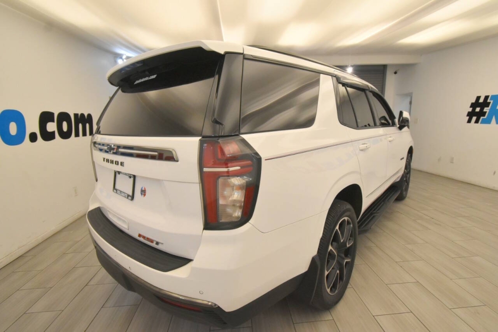2022 Chevrolet Tahoe RST 4x4 4dr SUV, White, Mileage: 80,524 - photo 4