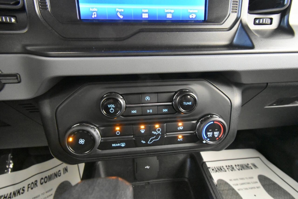 2021 Ford Bronco Base Advanced 4x4 2dr SUV, Silver, Mileage: 77,231 - photo 22