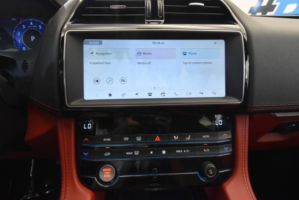 2019 Jaguar F-PACE SVR AWD 4dr SUV, Black, Mileage: 88,300 - photo 22