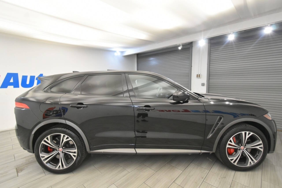 2019 Jaguar F-PACE SVR AWD 4dr SUV, Black, Mileage: 88,300 - photo 5