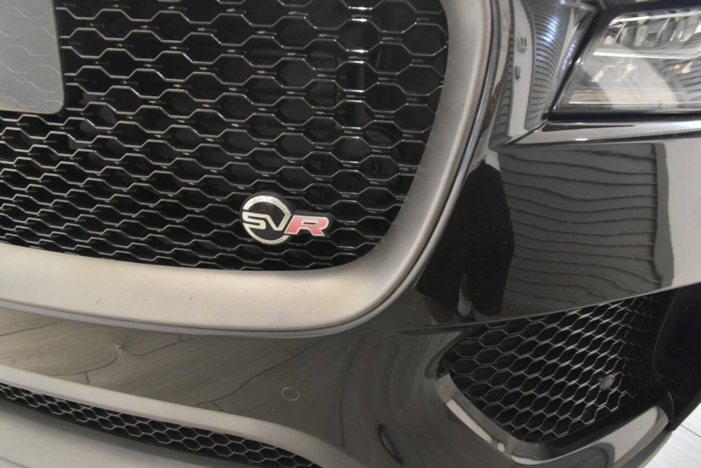 2019 Jaguar F-PACE SVR AWD 4dr SUV, Black, Mileage: 88,300 - photo 8