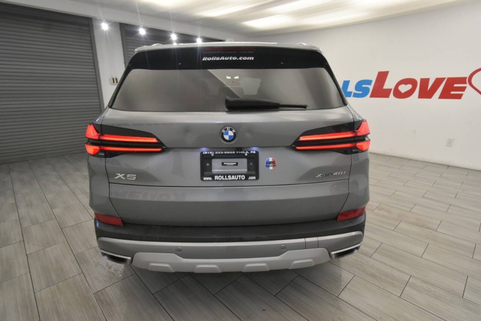 2024 BMW X5 xDrive40i AWD 4dr Sports Activity Vehicle, Gray, Mileage: 33,913 - photo 3