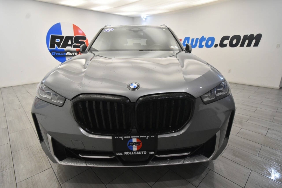 2024 BMW X5 xDrive40i AWD 4dr Sports Activity Vehicle, Gray, Mileage: 33,913 - photo 7