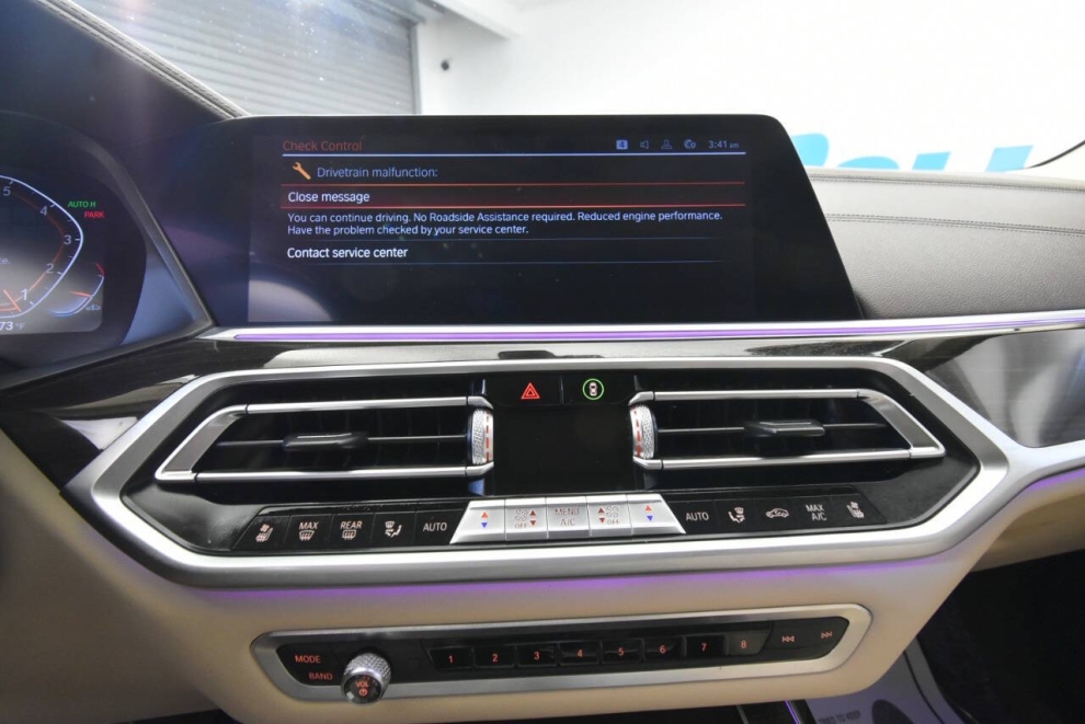 2019 BMW X7 xDrive50i AWD 4dr Sports Activity Vehicle, Gold, Mileage: 84,050 - photo 23
