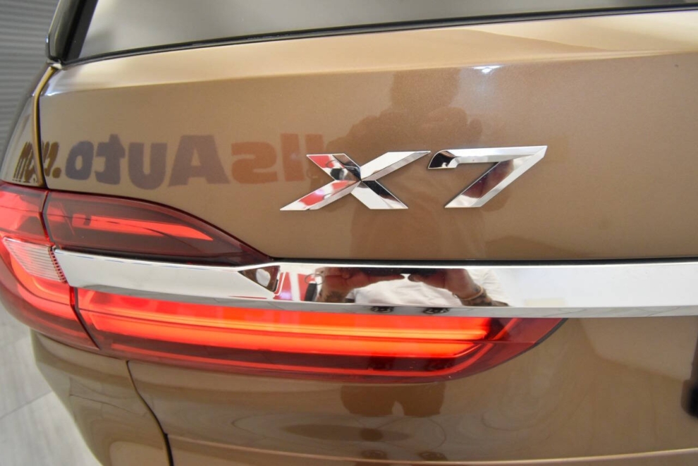 2019 BMW X7 xDrive50i AWD 4dr Sports Activity Vehicle, Gold, Mileage: 84,050 - photo 38
