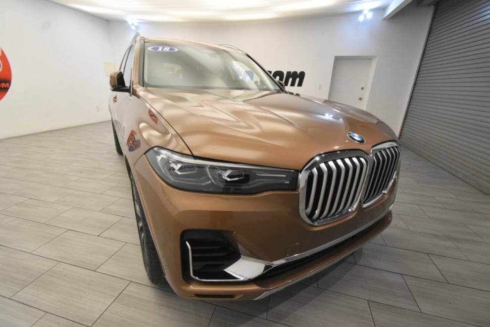 2019 BMW X7 xDrive50i AWD 4dr Sports Activity Vehicle, Gold, Mileage: 84,050 - photo 6