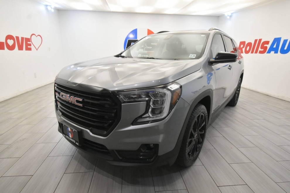 2024 GMC Terrain SLT AWD 4dr SUV, Gray, Mileage: 63,954 