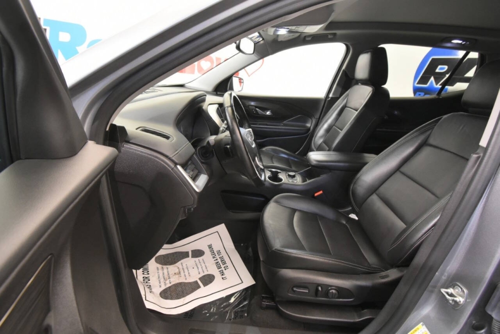 2024 GMC Terrain SLT AWD 4dr SUV, Gray, Mileage: 63,954 - photo 11