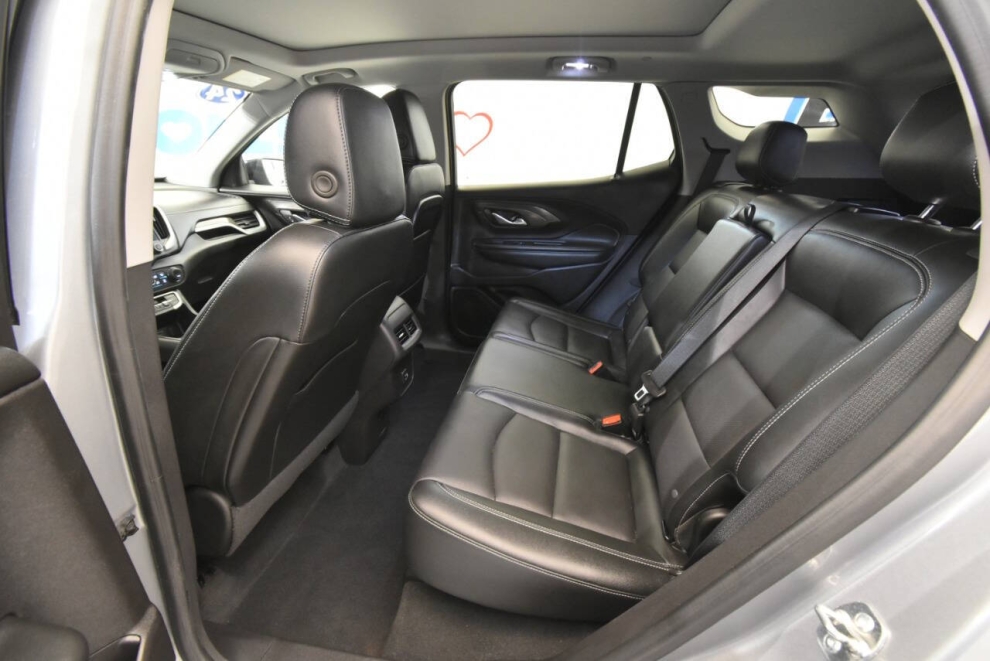 2024 GMC Terrain SLT AWD 4dr SUV, Gray, Mileage: 63,954 - photo 13
