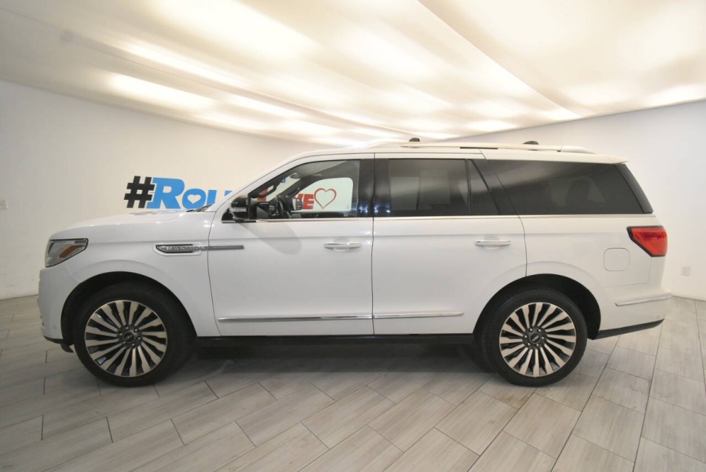 2020 Lincoln Navigator Reserve 4x4 4dr SUV, White, Mileage: 80,123 - photo 1