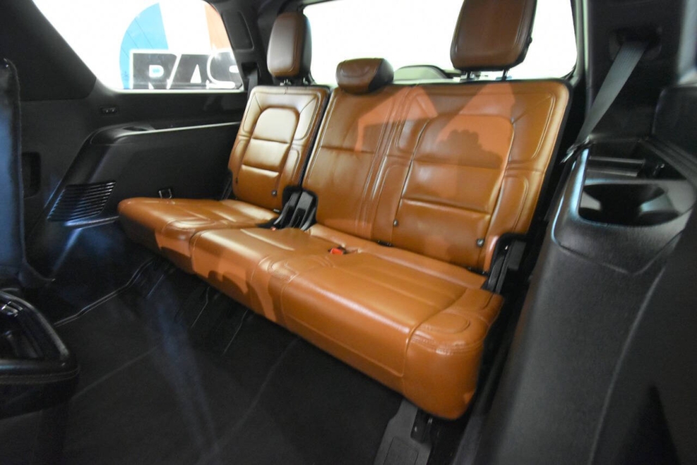 2020 Lincoln Navigator Reserve 4x4 4dr SUV, White, Mileage: 80,123 - photo 18