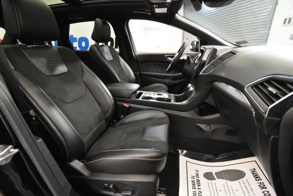 2021 Ford Edge ST AWD 4dr Crossover, Black, Mileage: 75,756 - photo 16