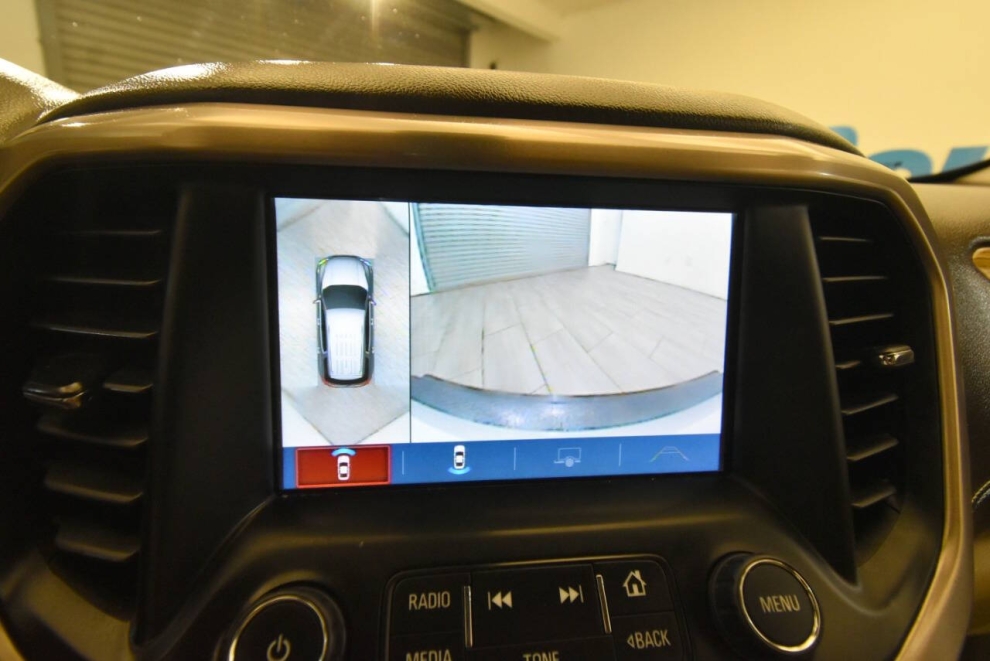 2019 GMC Acadia Denali 4x4 4dr SUV, White, Mileage: 97,542 - photo 26